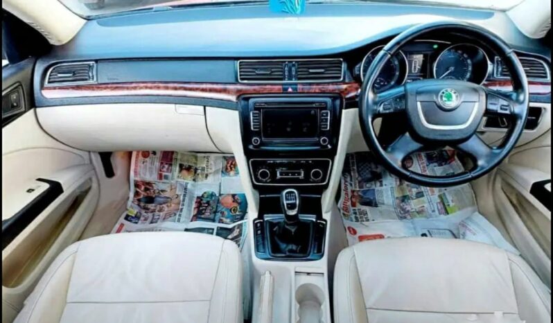 Used 2010 Skoda Superb full