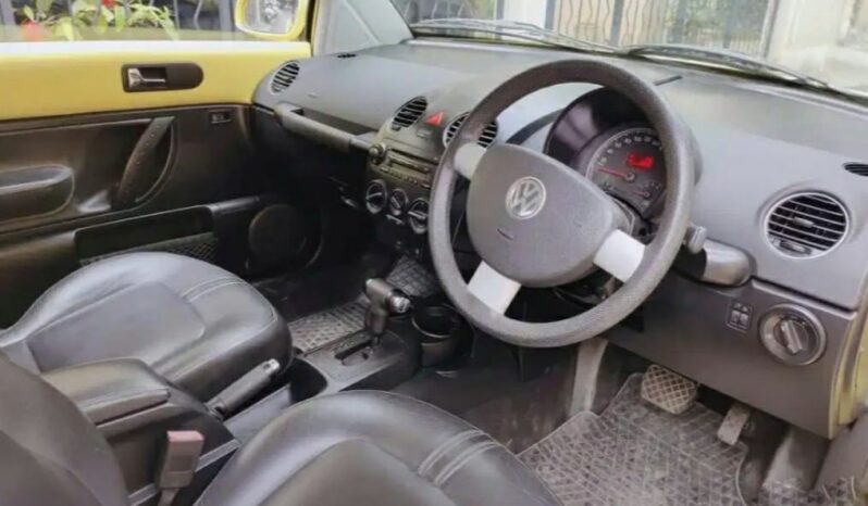 Used 2010 Volkswagen Beetle full